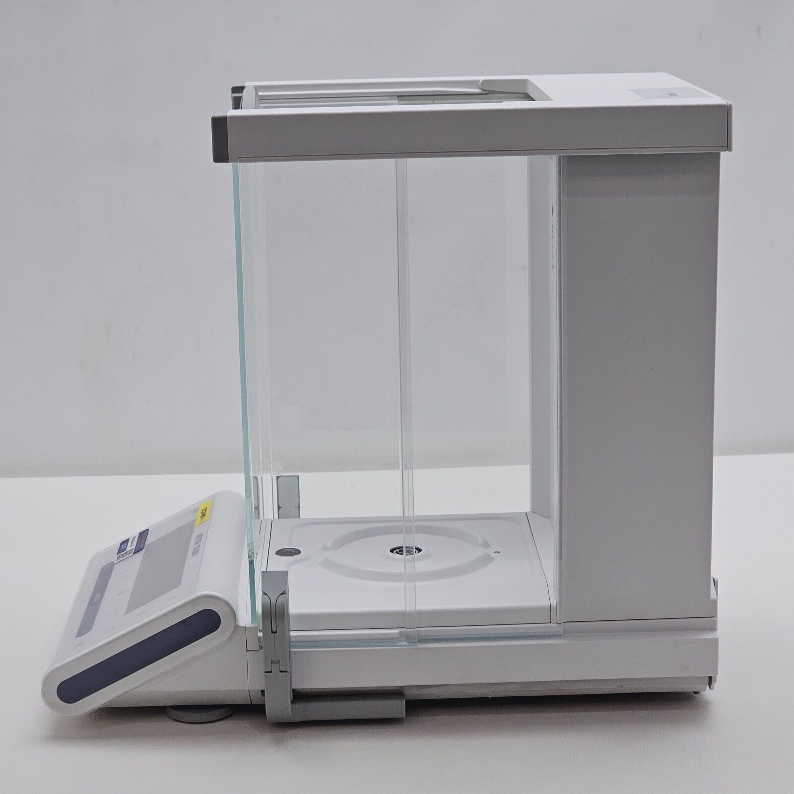 Mettler Toledo NewClassic MF MS105DU High-accuracy Semi-micro Analytical Balance