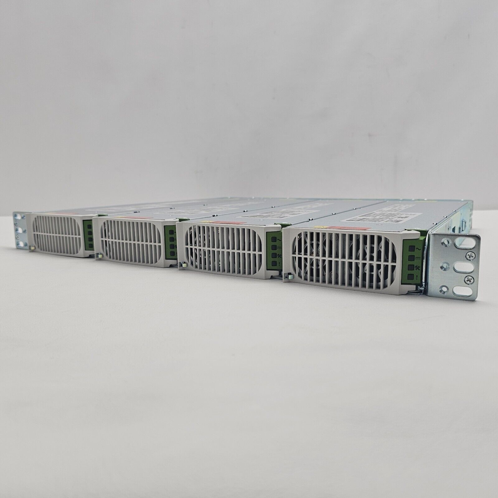 GE J85480S1 L23 Chassis with 4x CP2725AC54TEZ Power Supply Modules