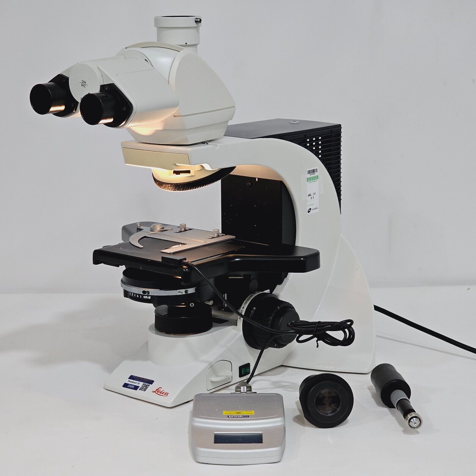 Leica DM2000 LED Microscope 11888138 MFD 2013 + DC95 Linkam Warm Stage DM 2000