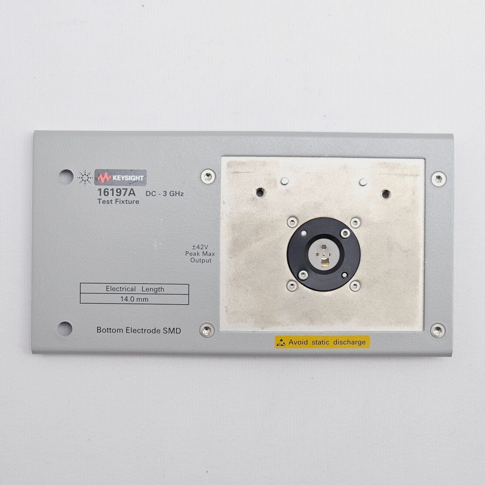 Keysight Agilent 16197A DC-3 GHz Test Fixture