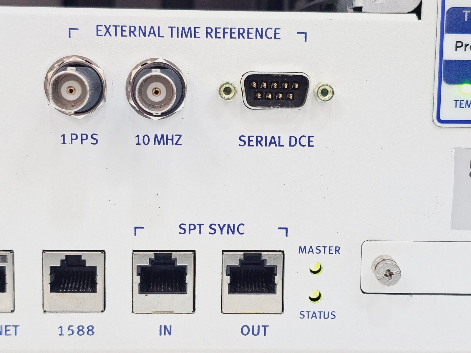 Spirent SPT-N4U-220 2-Slot Chassis Base Model CHS-N4U REV. A3 SPT N4U