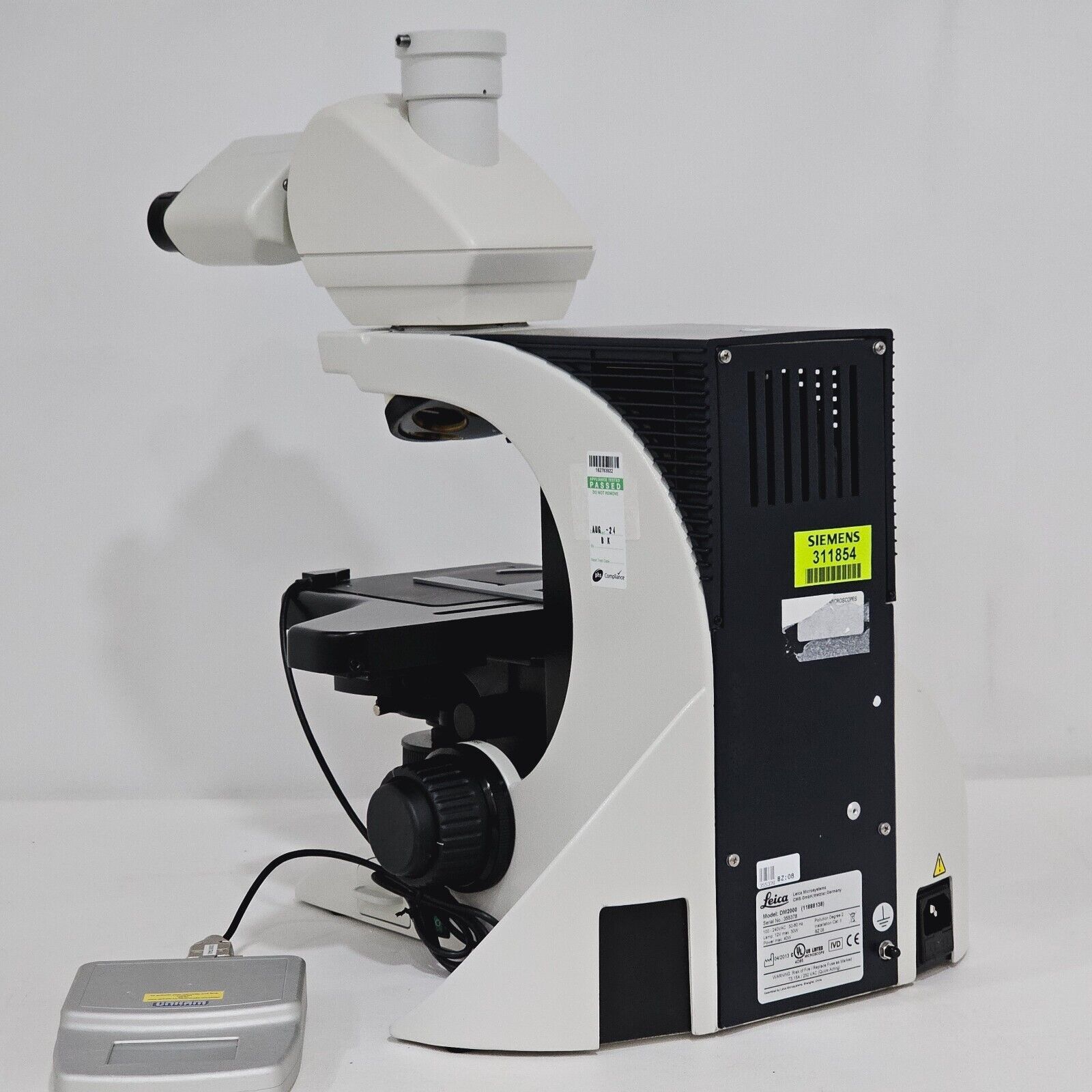 Leica DM2000 LED Microscope 11888138 MFD 2013 + DC95 Linkam Warm Stage DM 2000