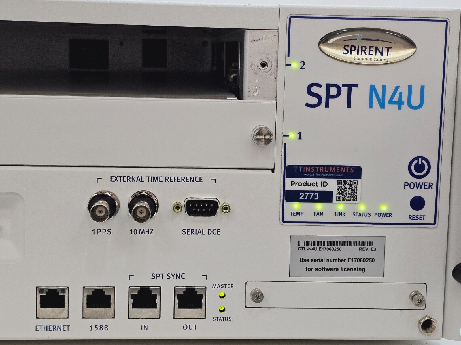 Spirent SPT-N4U-220 2-Slot Chassis Base Model + 10G Ethernet Module MX2-10G-S8