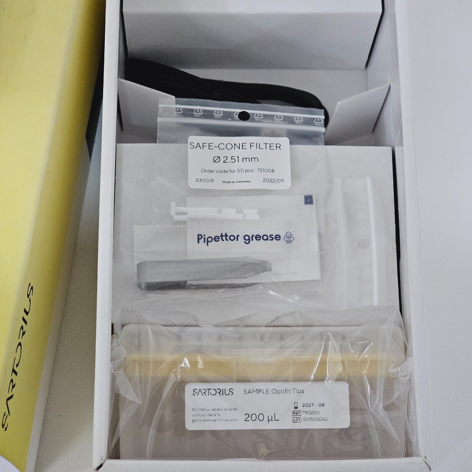 New Picus NXT Sartorius 1-Channel Electronic Pipette 5- 120 μl 735041