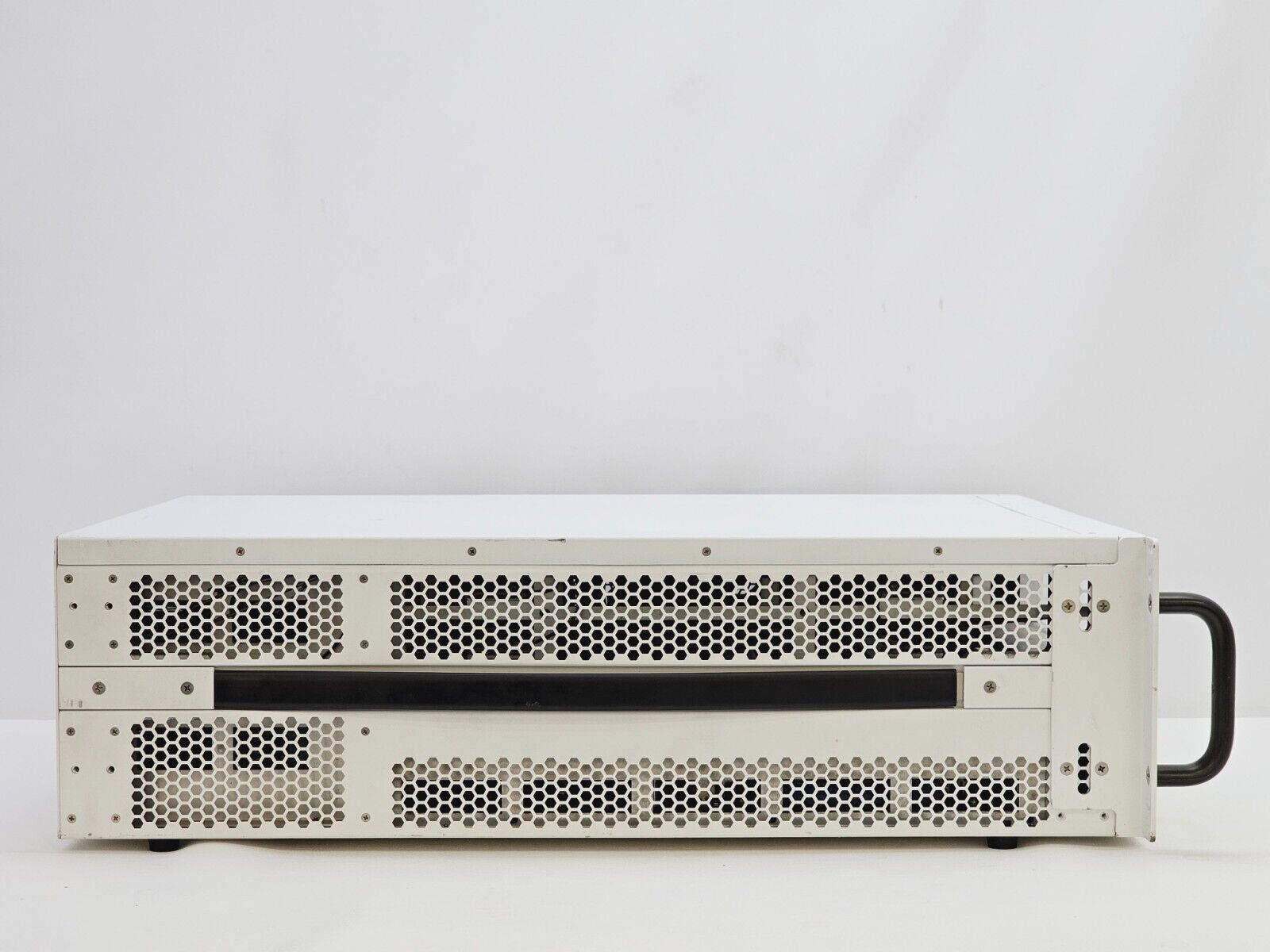 Spirent SPT N4U 220 2-Slot Chassis + MX2-10G-S4 Ethernet Mod 100M/1G/2.5G/5G/10G