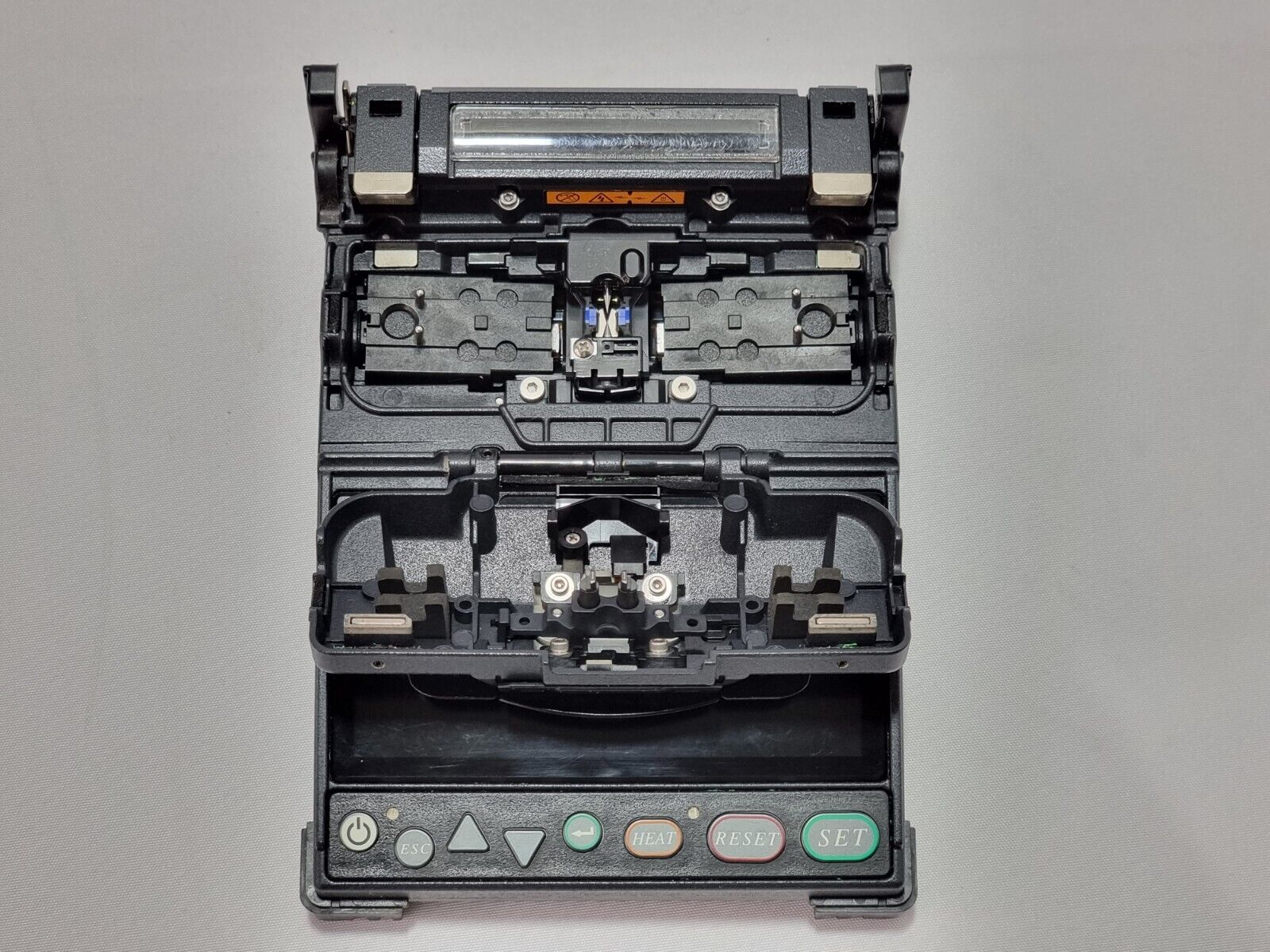 Fujikura 12S SM MM Fixed V-Groove Fiber Optic Fusion Splicer + 250 Fiber Holders