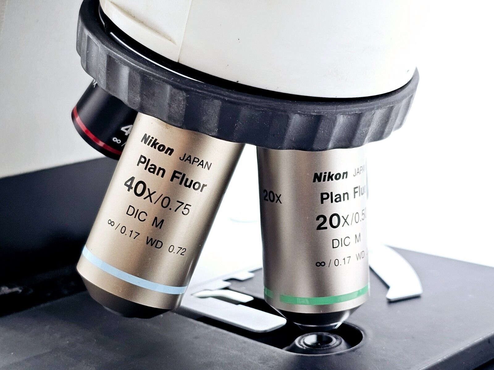 NIKON ECLIPSE E400 Microscope + 5x Objectives 40x/0.75 60x/0.80 4x/0.10 10x/0.25