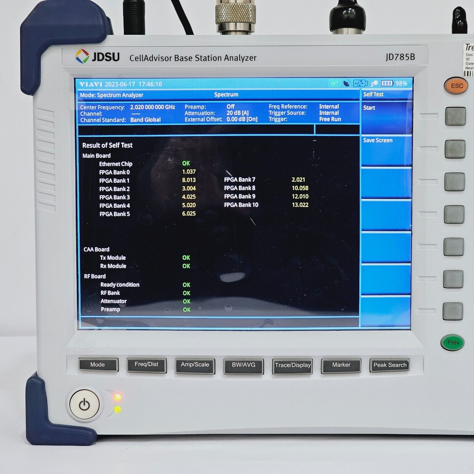 Viavi JDSU Calibrated JD785B CellAdvisor Base Station Analyzer 9kHz-8GHz + Acces