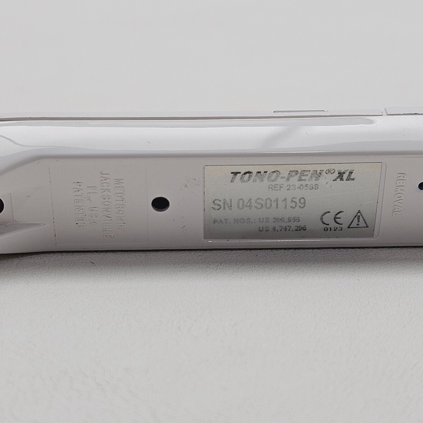 Medtronic Solan TONO-PEN XL Applanation Tonometer