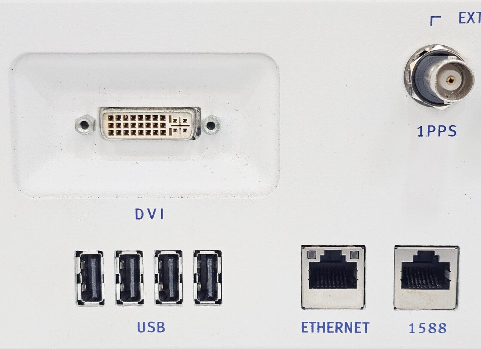 Spirent SPT-N4U-220 2-Slot Chassis Base Model CHS-N4U REV. A3 SPT N4U