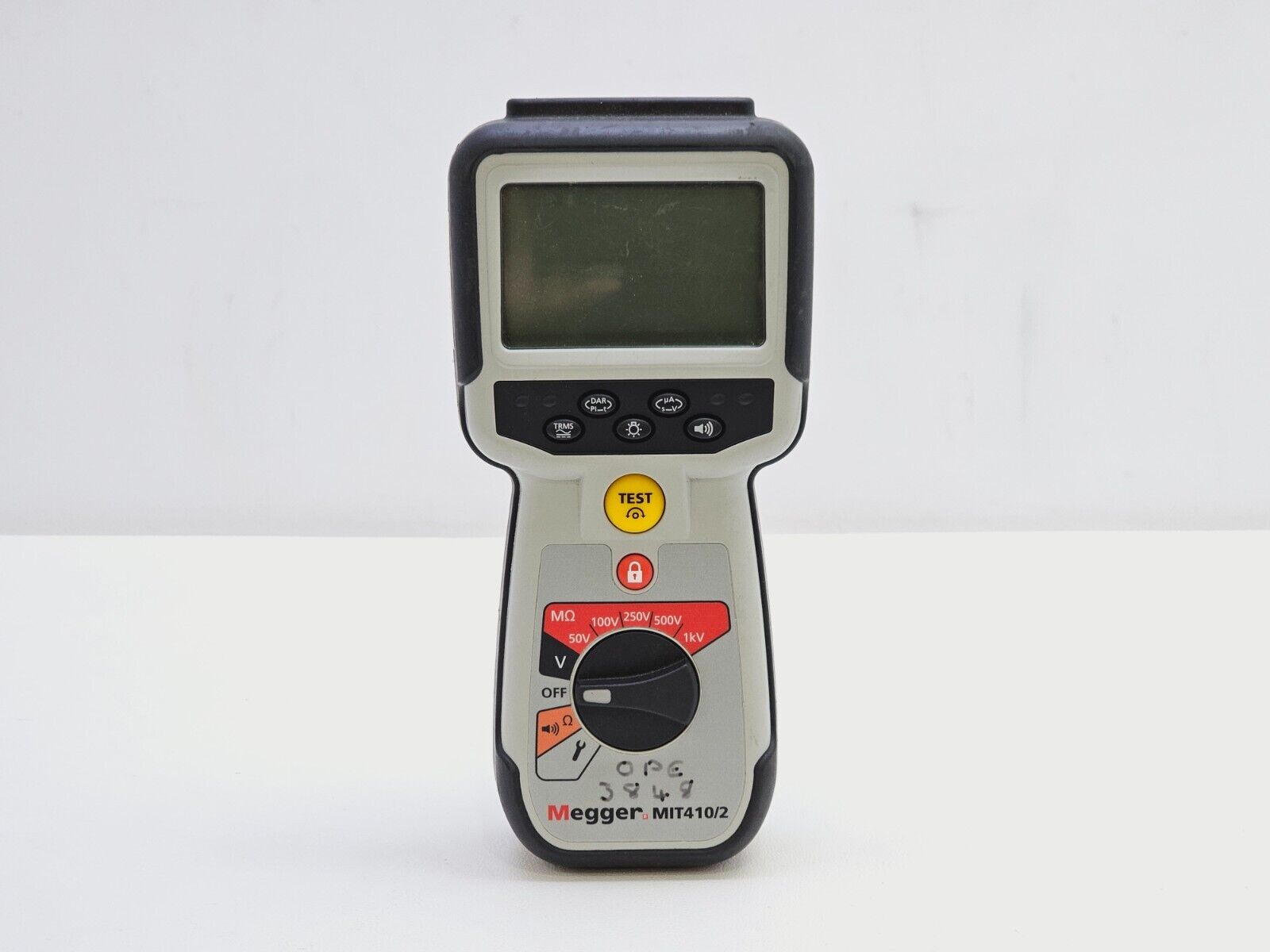 Megger MIT410/2 Megohmmeter Insulation Continuity Tester