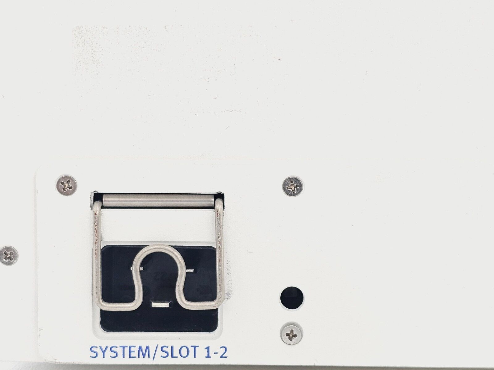 Spirent SPT-N4U-220 2-Slot Chassis Base Model CHS-N4U SPT N4U