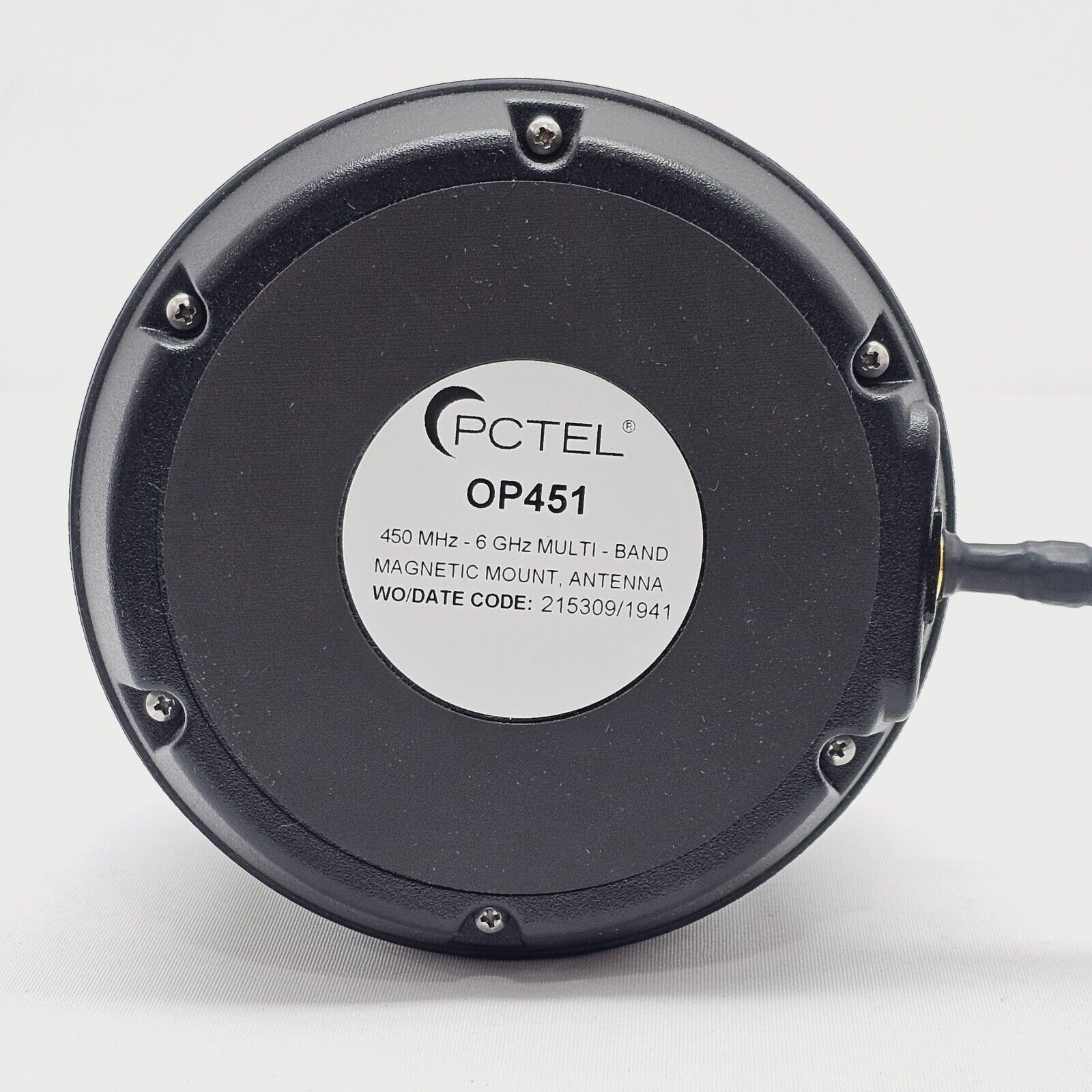 PCTEL OP451 450 MHz - 6 GHz Multi-Band Magnetic Mount Antenna