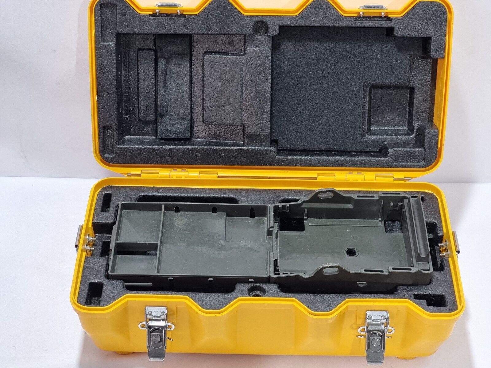 Fujikura 12S Fiber Fusion Splicer Carry Case + Tray Ext. DIMS 48 25 31 cm