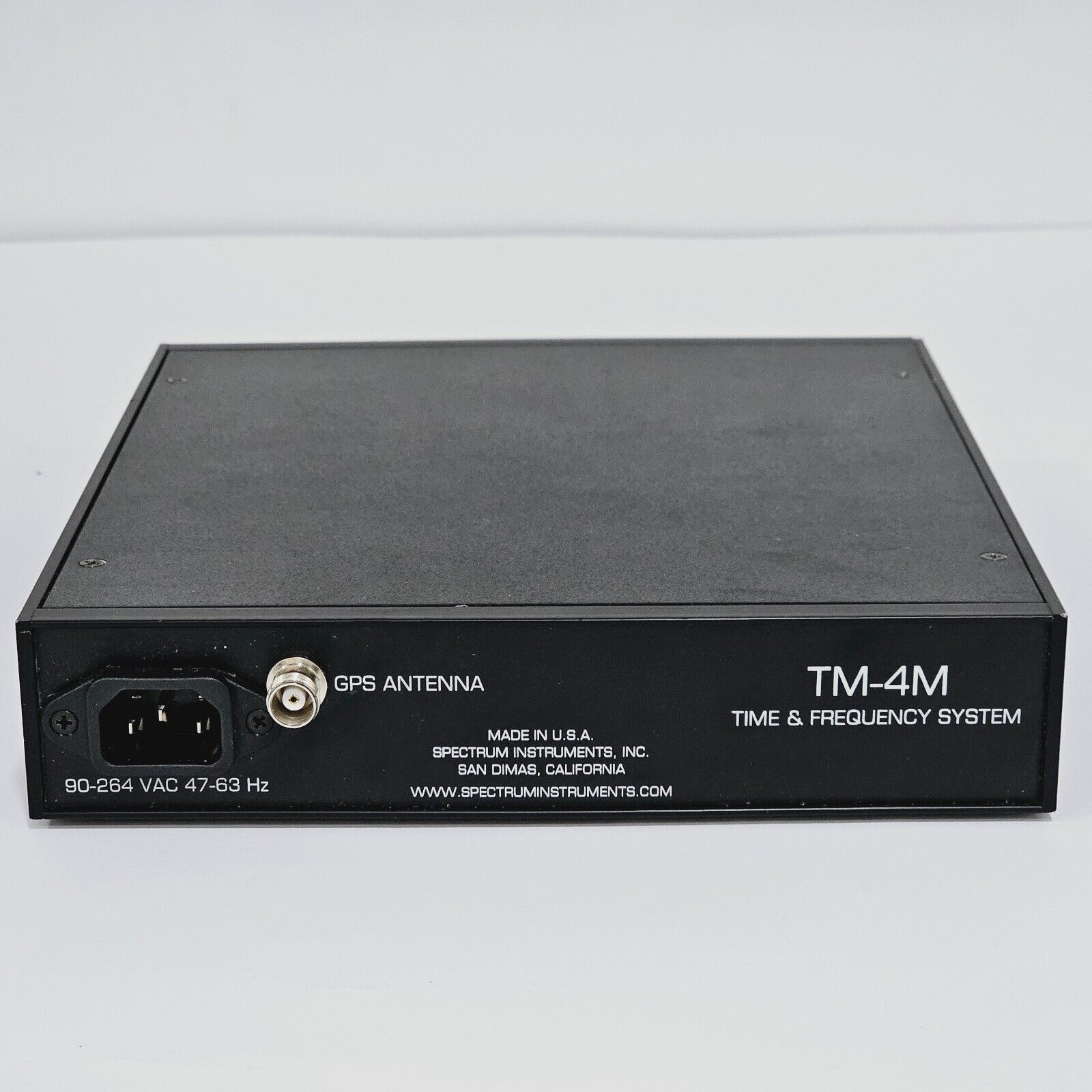 Spectrum Instruments TM-4M Time & Frequency Reference System